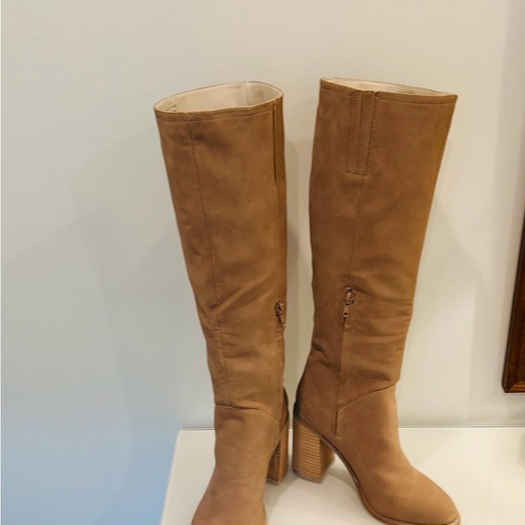 OASIS SOCIETY Shiloh - Knee High Block Heel Boots Size 7.5 - Picture 5 of 9